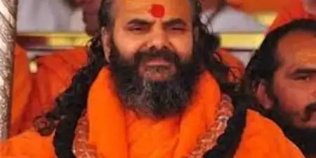 अखिलेश के AI वीडियो पर भड़के स्वामी नरेंद्रानन्द, बोले- 'चोर-उचक्के रच रहे योगी के खिलाफ कुचक्र'