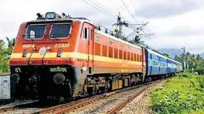 చర్లపల్లి-తిరుపతి మార్గంలో రెండు ప్రత్యేక రైళ్లు