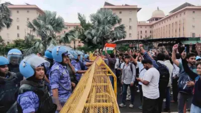 सुप्रीम कोर्ट का बड़ा आदेश- जंतर-मंतर पर छात्रों की FIR होगी रद्द, CJP ने टाला 5 सितंबर का इंडिया गेट मार्च