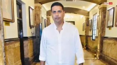 सीएम योगी का फोटो लेकर विरोध करना पड़ा भारी, विधानसभा से सस्पेंड किए गए MLA सचिन यादव