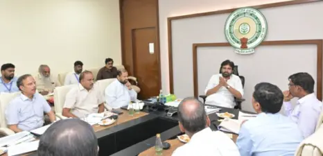 50% గ్రీన్ కవర్ లక్ష్యం.. అటవీ అధికారులపై పవన్ కళ్యాణ్ ఆగ్రహం