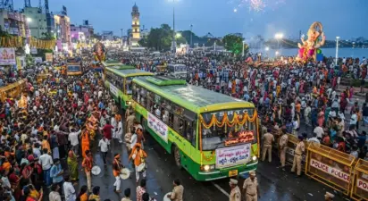 నిమజ్జనం వేళ ఆర్టీసీ ప్రత్యేక బస్సులు