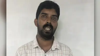 കൈക്കൂലി വാങ്ങുന്നതിനിടെ ഹെല്ത്ത് ഇൻസ്പെക്ടര് പിടിയില്
