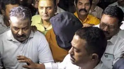 నీట్ పేపర్ లీక్ కేసులో కీలక సూత్రదారి అరెస్ట్