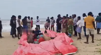 సముద్రంలో గల్లంతైన మత్స్యకారుడు.. తీరానికి చేరిన మృతదేహం