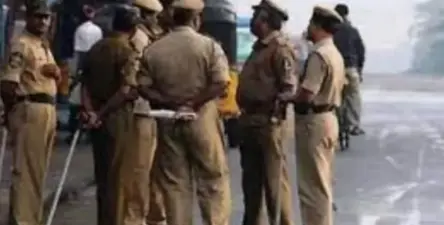 मुंबई पुलिस का एक्शन: अनधिकृत डोम लाइट्स और सायरन पर सख्त कार्रवाई