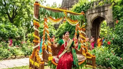 सावन में क्यों डाली जाती हैं पेड़ों पर पींगे और क्यों झूला झूलने की है परंपरा? जानिए शिव-पार्वती और राधा-कृष्ण से जुड़ा अद्भुत रहस्य