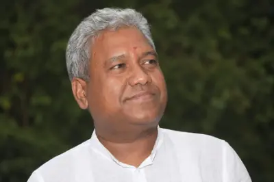 बिहार : आरक्षण के भीतर आरक्षण की मांग पर तेजस्वी घिरे, संतोष सुमन बोले-दलितों को ज्ञान नहीं, हिसाब दीजिए