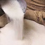 രാജ്യത്തെ പഞ്ചസാര ക്ഷാമത്തിന് പരിഹാരം; 33.5 ലക്ഷം ടണ് പഞ്ചസാര ആഭ്യന്തര വിപണിയിലേക്ക്
