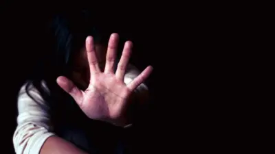 ১০-২০ টাকার প্রলোভন, ঘরে ডেকে নাবালিকাকে হেনস্থার অভিযোগ 'দাদু'র বিরুদ্ধে