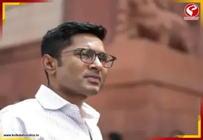 ক্যামাক স্ট্রিট-কাণ্ডে অবশেষে থানায় অভিষেক, বৃষ্টির মধ্যেই বাইরে ভিড় তৃণমূল কর্মীদের