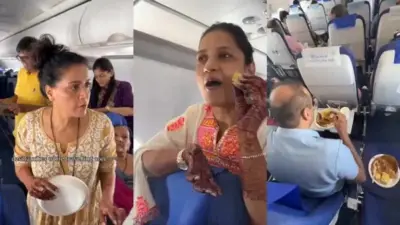 വിമാനയാത്രയോ അതോ പിക്നിക്കോ? ഫ്ലൈറ്റ് കഫ്റ്റേരിയ ആക്കി ഇന്ത്യന് കുടുംബം; വിമര്ശനം ശക്തമാവുന്നു