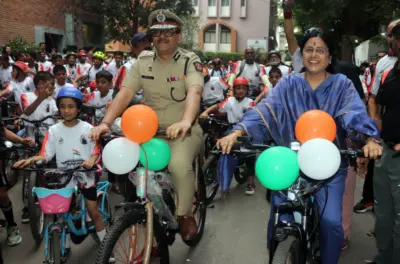 फिट इंडिया, प्रदूषणमुक्त पुण्यासाठी पाच हजार पुणेकरांचा उत्स्फूर्त सहभाग