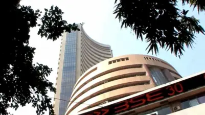 Indian Shares Outperform Asia As Oil Price Drops, IT Rebounds