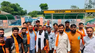 बाबा बूढ़ा अमरनाथ यात्रा से लौटे बजरंग दल के जत्थे का खेरोदा स्टेशन पर भव्य स्वागत
