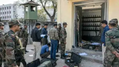మద్రాస్ రెజిమెంట్లో ఆయుధాల చోరీ కలకలం