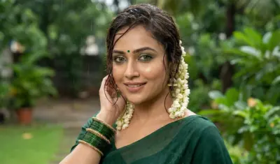 सावन में मेकअप के लिए स्वेट-प्रूफ टिप्स