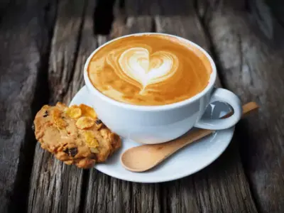 Beyond Coffee: Why Matcha, Chai, and Kombucha Are Taking Over
