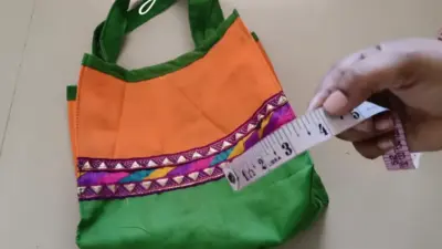 ओटीत मिळालेला प्लेन ब्लाउज पीस चा भन्नाट उपयोग,यंदा टाकाऊतून टिकाऊ हा उपाय करून पाहाच