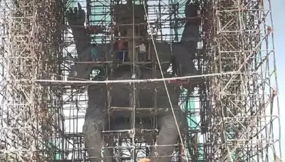నాగోల్లో 72 అడుగుల మట్టి గణపతి
