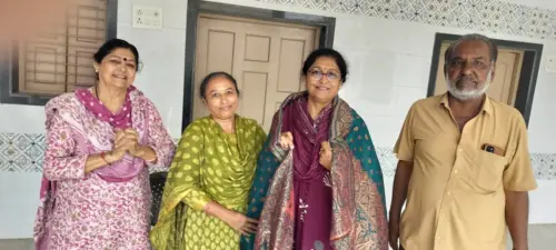 પિતાની સ્મૃતિમાં સમાજસેવાઃ બાબરા બ્રહ્મસમાજને પુત્રીએ આપ્યા રૂ. ૫૧ હજાર