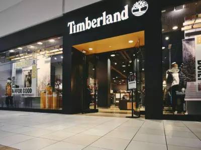 Ambanis Bring Controversial US Brand to India