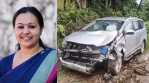 മുൻ മന്ത്രി വീണ ജോര്ജും കുടുംബവും സഞ്ചരിച്ച വാഹനം അപകടത്തില്പ്പെട്ടു; നിയന്ത്രണം വിട്ട കാര് ഇലക്ട്രിക് പോസ്റ്റിലും ബൈക്കിലും ഇടിച്ചു | Veena George Car Accident Chithara