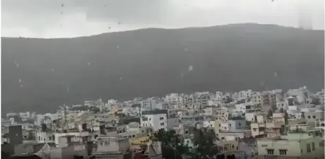 విశాఖ జిల్లాలో భారీ వర్షాలు!