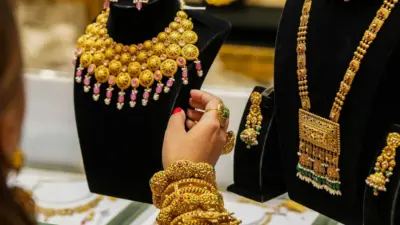 தற்போதைய சூழலில் ரூ.1 லட்சம் இருந்தால் எவ்வளவு தங்கம் வாங்கலாம்?