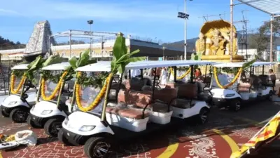 TTD: స్వామి వారికీ బ్యాటరీ వాహనాలు ఇచ్చి తన ఉదారతను చాటుకున్న భక్తుడు