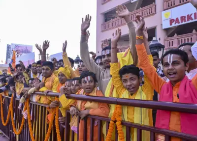 ರಾಮ ಮಂದಿರ ಧ್ವಜಾರೋಹಣ ಸಮಾರಂಭ: ರಾಮ ಮಂದಿರ ಸಂಕೀರ್ಣದಲ್ಲಿ ಮೋದಿ ರೋಡ್ ಶೋ