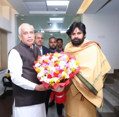 గవర్నర్ అబ్దుల్ నజీర్ ను కలిసిన పవన్ కల్యాణ్