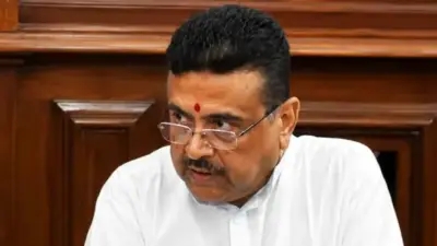 ২৬ হাজার শিক্ষক নিয়োগে ২০২৭ পর্যন্ত সময় দিল সুপ্রিম কোর্ট, তবুও সুরাহার খোঁজে উদ্বিগ্ন চাকরিহারারা!