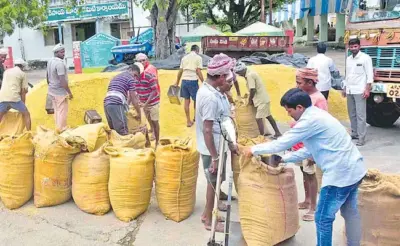 రైతులకు గుడ్ న్యూస్.. అక్టోబర్ మొదటి వారం నుంచే వడ్ల కొనుగోళ్లు