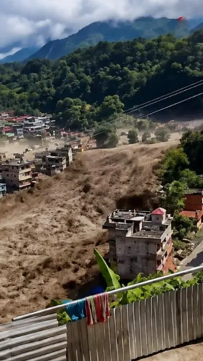 नेपाल त्रासदी में मध्यप्रदेश के कई लोगों के फंसे होने की आंशका, दिल्ली में बनाया गया कंट्रोल रूम, हेल्पलाइन नंबर जारी