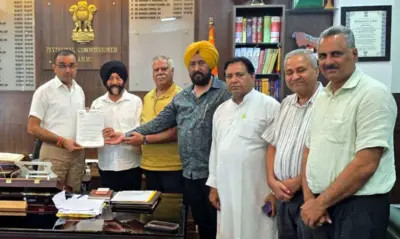 Jat Sabha resents auction of land by JDA, calls on Div Com