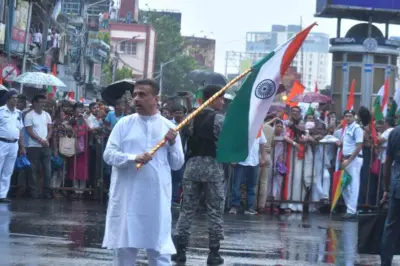 যাদবপুরে ১০ হাজার কণ্ঠে বন্দে মাতরম! অতি বামেদের চ্য়ালেঞ্জ ছুঁড়ে কী বললেন শুভেন্দু?
