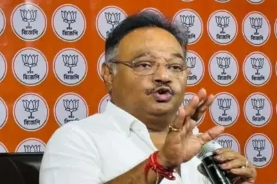 'ডিম কিন্তু অন্য দিকেও পড়তে পারে', তোলাবাজি বন্ধে বিজেপি কর্মীদের ১৫ দিনের আলটিমেটাম শমীকের