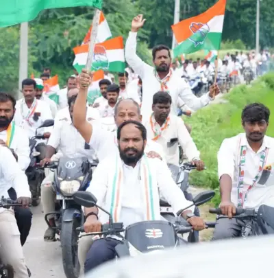అసెంబ్లీకి రాని కేసీఆర్ వెంటనే రాజీనామా చేయాలి