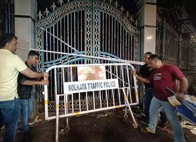 కోల్ కతాలో తొక్కిసలాట, 19 మంది మృతి