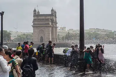 मानसून पूरी तरह सक्रिय, कई राज्यों में मूसलाधार बारिश, असम में बाढ़ से संकट
