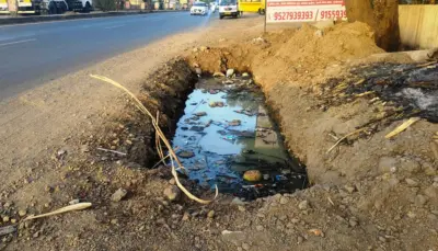 कुंजीरवाडीत खड्डा, फुटलेल्या लाईन्स आणि प्रशासनाची उदासीनता ; माजी सरपंच सचिन तुपे यांचा आंदोलनाचा इशारा..