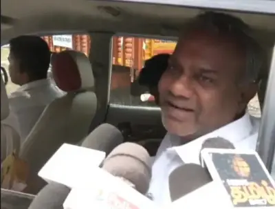 அமைச்சர் புஸ்ஸி ஆனந்தின் இரண்டு துறைக்கும் ஒரே செயலாளர்