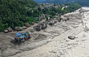 Nepal floods: Death toll rises to 177, 300 Indian tourists among missing