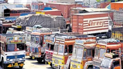 दिल्ली-NCR में तीन दिन ट्रकों के चक्के जाम, इस फैसले से फूटा गुस्सा
