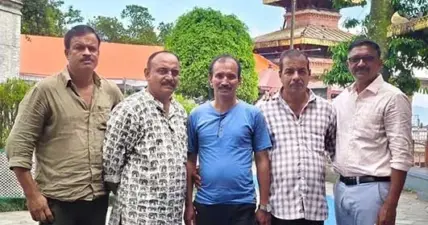 പ്രളയത്തില് നിന്ന് അത്ഭുതകരമായി രക്ഷപ്പെട്ടത് അഞ്ച് കാസര്കോട് സ്വദേശികള്