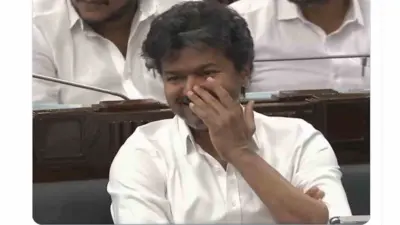 എഡേയ്.. സ്വപ്നം കാണുന്നതിന് പരിധിയില്ലെ? വിജയ് പ്രധാനമന്ത്രിയാകണമെന്ന പ്രചാരണത്തിനെതിരെ ആഞ്ഞടിച്ച് ഡിഎംകെ