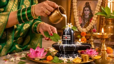 শ্রাবণ মাসে ঘরে লক্ষ্মী আসার ৭টি নিশ্চিত উপায়: শিবের কৃপায় ফিরবে আর্থিক সচ্ছলতা