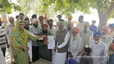ਹਰਪਾਲ ਸਿੰਘ ਚੀਮਾ ਨੇ ਦਿੜ੍ਹਬਾ ਹਲਕੇ ਦੇ ਪਿੰਡਾਂ ਨੂੰ ਵਿਕਾਸ ਕਾਰਜਾਂ ਲਈ ਕਰੋੜਾਂ ਰੁਪਏ ਦੇ ਚੈੱਕ ਵੰਡੇ