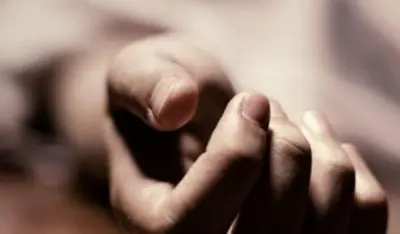 19-year-old dies, youth battles for life in suspected love affair tragedy in Firozabad